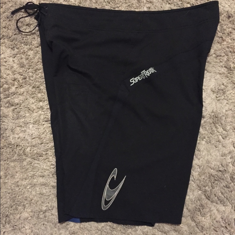 O'Neil super freak board shorts size 38